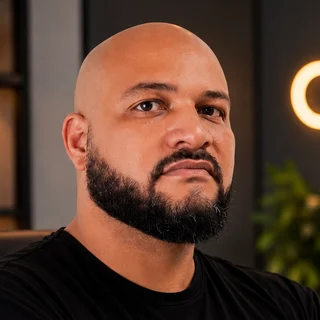 Vitor Alves